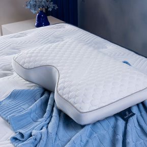 Colora Pillow