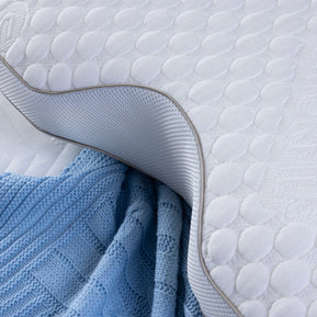 Colora Pillow